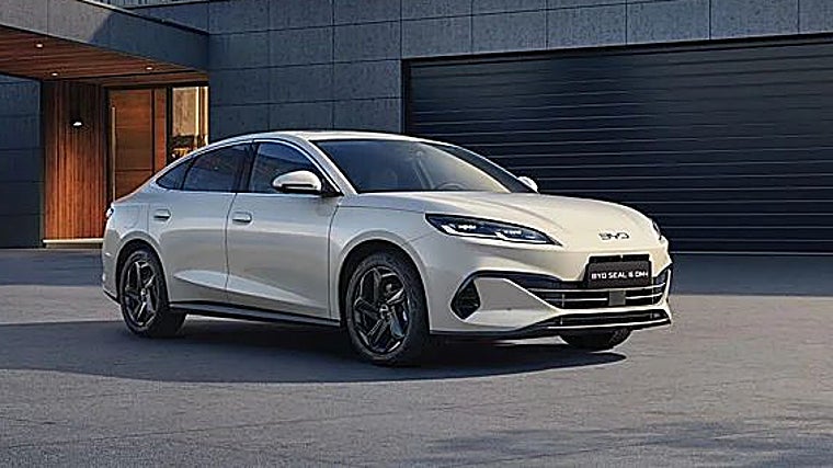 Toma nota de los ocho coches más seguros que te puedes comprar