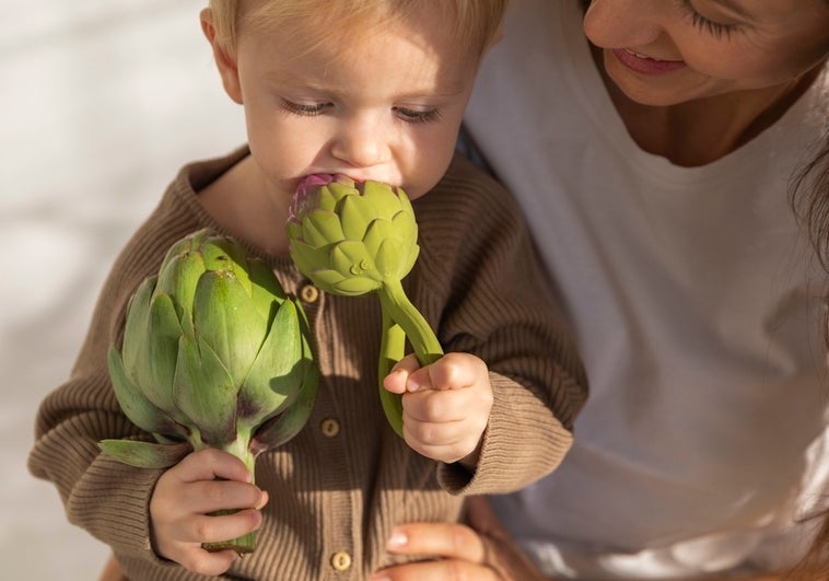 Las formas de verduras y frutas acercan un sano mundo nutritivo a los más pequeños