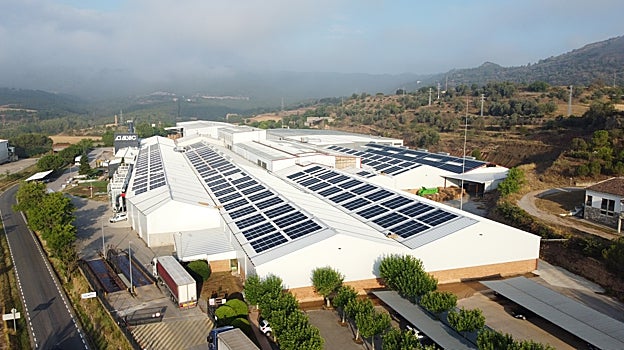 Paneles solares Solares instalados en Solsona.