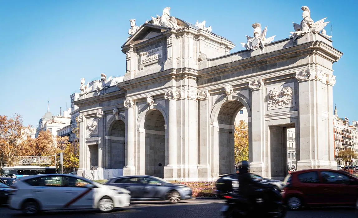 La Puerta de Alcalá este lunes después de un año de trabajos