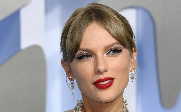 Taylor Swift se impone en unos repartidos MTV y anuncia nuevo álbum