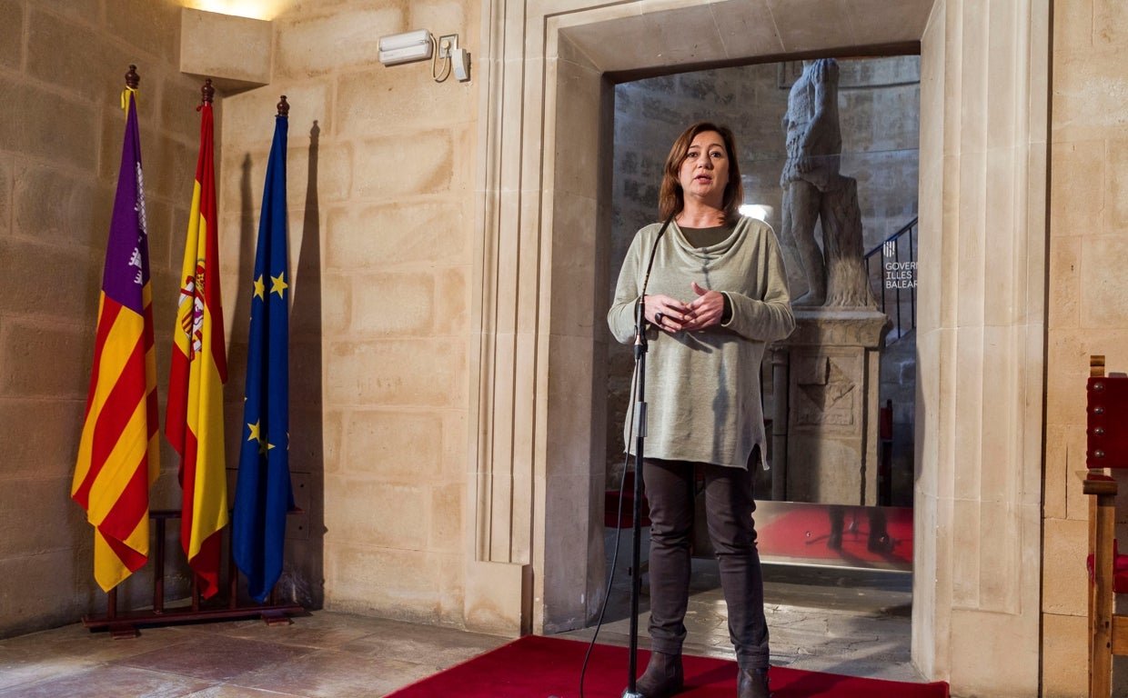 La presidenta del Govern balear, Francina Armengol (PSOE), en la sede de la presidencia balear
