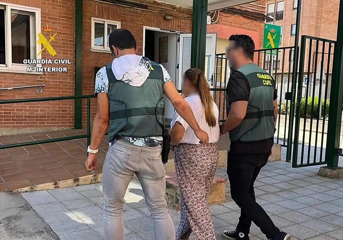 Detenida una pareja por estafar más de 250.000 euros a la persona anciana que cuidaban en Zamora