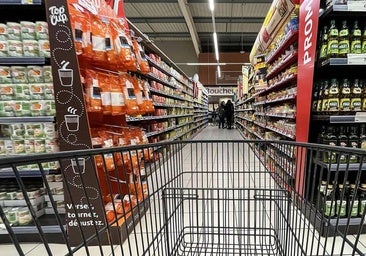 Unos españoles compran en Marruecos y confirman si es caro o barato: «Con un sueldo marroquí...»