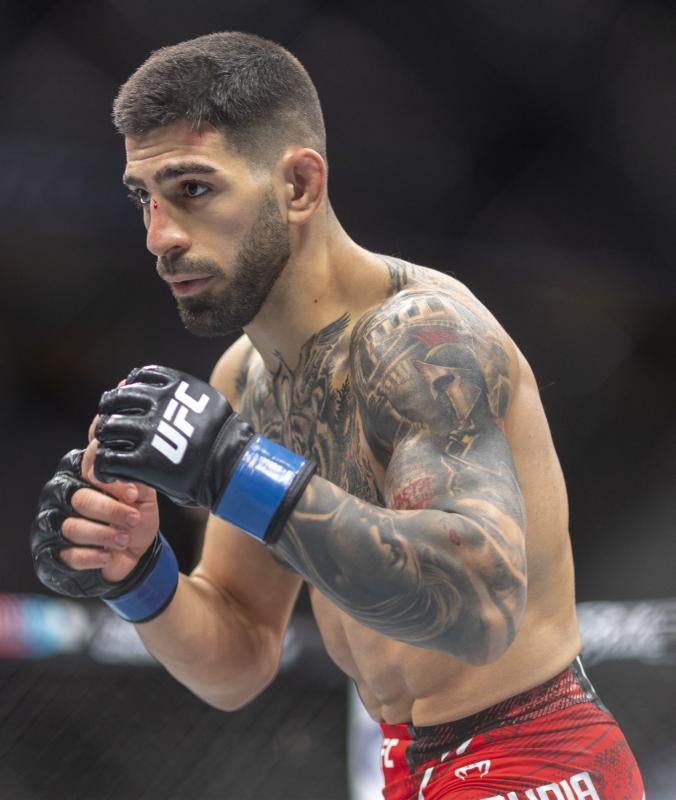 Cuándo pelea Ilia Topuria contra Charles Oliveira en la UFC: fecha, horario y dónde ver el combate
