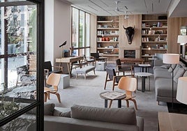 Liquidación de lujo en Madrid hoy: fechas, precios y cómo comprar los muebles de uno de los hoteles más emblemáticos