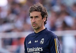 El exfutbolista Raúl confiesa cómo cuida su alimentación: «Hay días para comer cosas que a lo mejor no son tan beneficiosas»