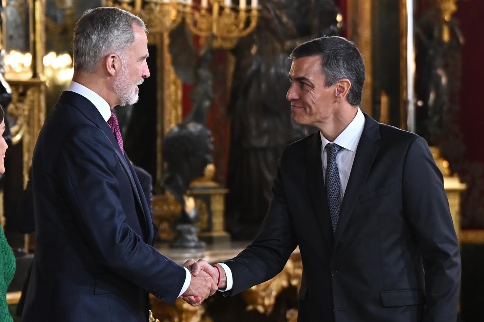 La espantada de Sánchez en el Palacio Real descafeína la recepción del 12-O