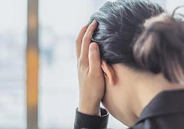 Ángela Fernández, psicóloga, explica qué aspectos muestran las personas que viven con ansiedad: «Les cuesta poner límites»