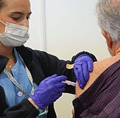 Víctor Espuig, médico de familia, sobre el uso de mascarilla: «Todos los días me toca explicarlo»