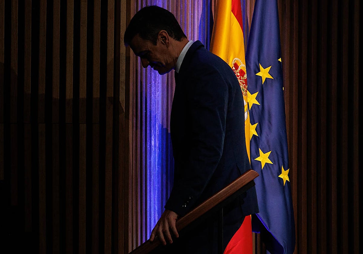 España y la moto que derrapa