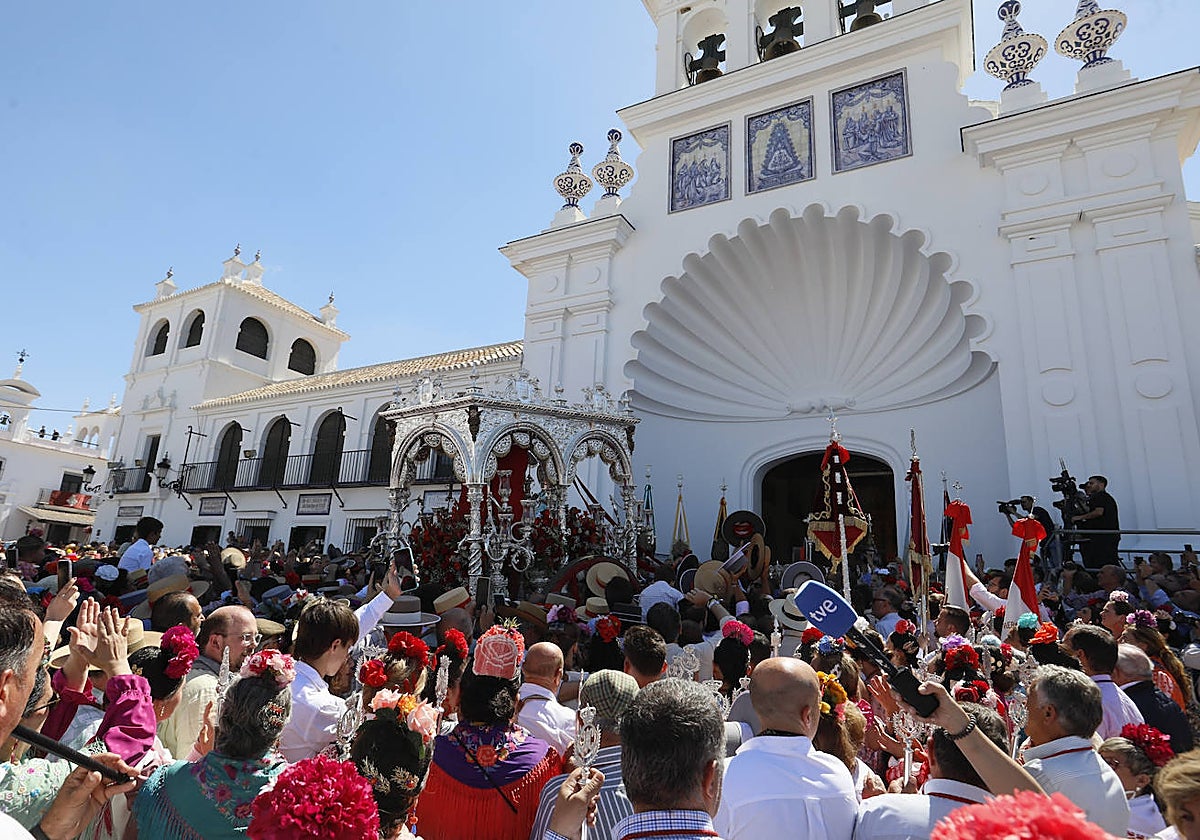 El camino azul del Rocío