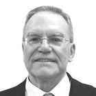 <div class="voc-author__name">ESTEBAN DOMINGO</div>