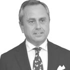 <div class="voc-author__name">RICARDO SUÁREZ</div>