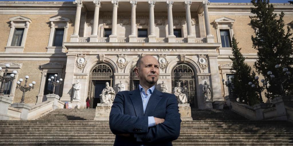 Estimado director de la BNE