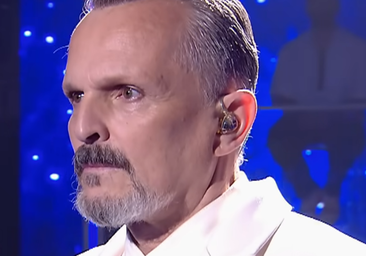 Así fue la primera actuación de Miguel Bosé tras recuperar la voz