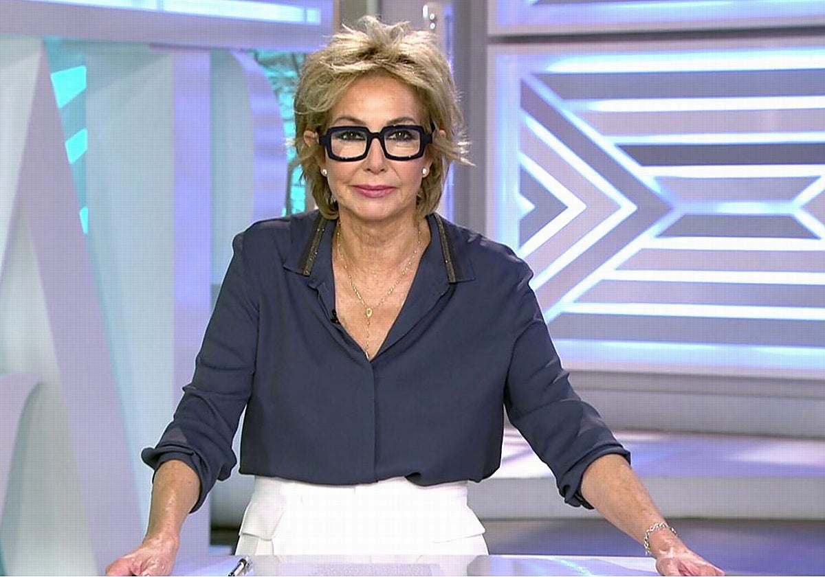 Ana Rosa Quintana, en uno de sus editoriales de 'El programa de Ana Rosa'.