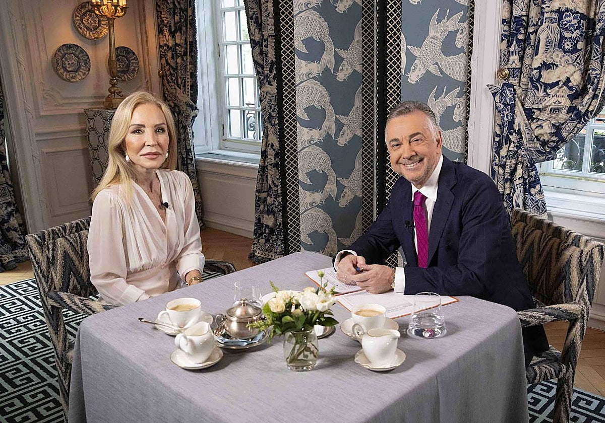 Carmen Lomana junto a Jenaro Castro en 'Plano General'