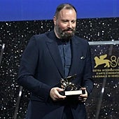 'Pobres criaturas', dirigida por Yorgos Lanthimos y protagonizada por Emma Stone, gana el León de Oro en la Mostra de Venecia