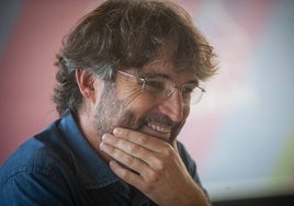 Aplausos para Évole en San Sebastián y agradecimiento de Francisco Ruiz, víctima de Ternera