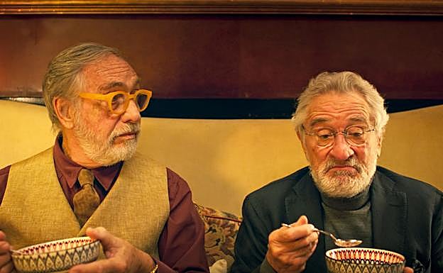 Brandoni y De Niro en la serie 'Nada', de Disney+