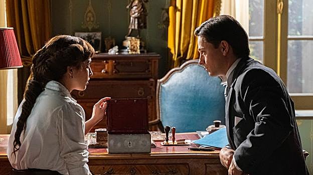 Catalina y Pelayo siguen con su empresa y su romance en 'La Promesa'