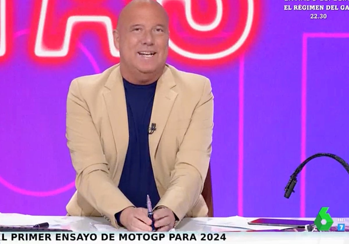 Alfonso Arús ha expuesto en 'Aruser@s' su teoría sobre Aitana y Sebastián Yatra.