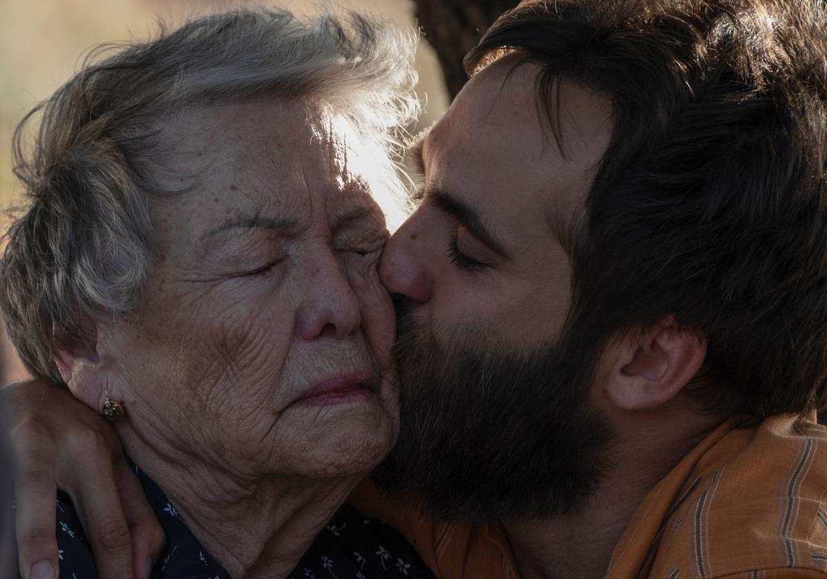 María Galiana y Ricardo Gómez, en el final de 'Cuéntame cómo pasó'