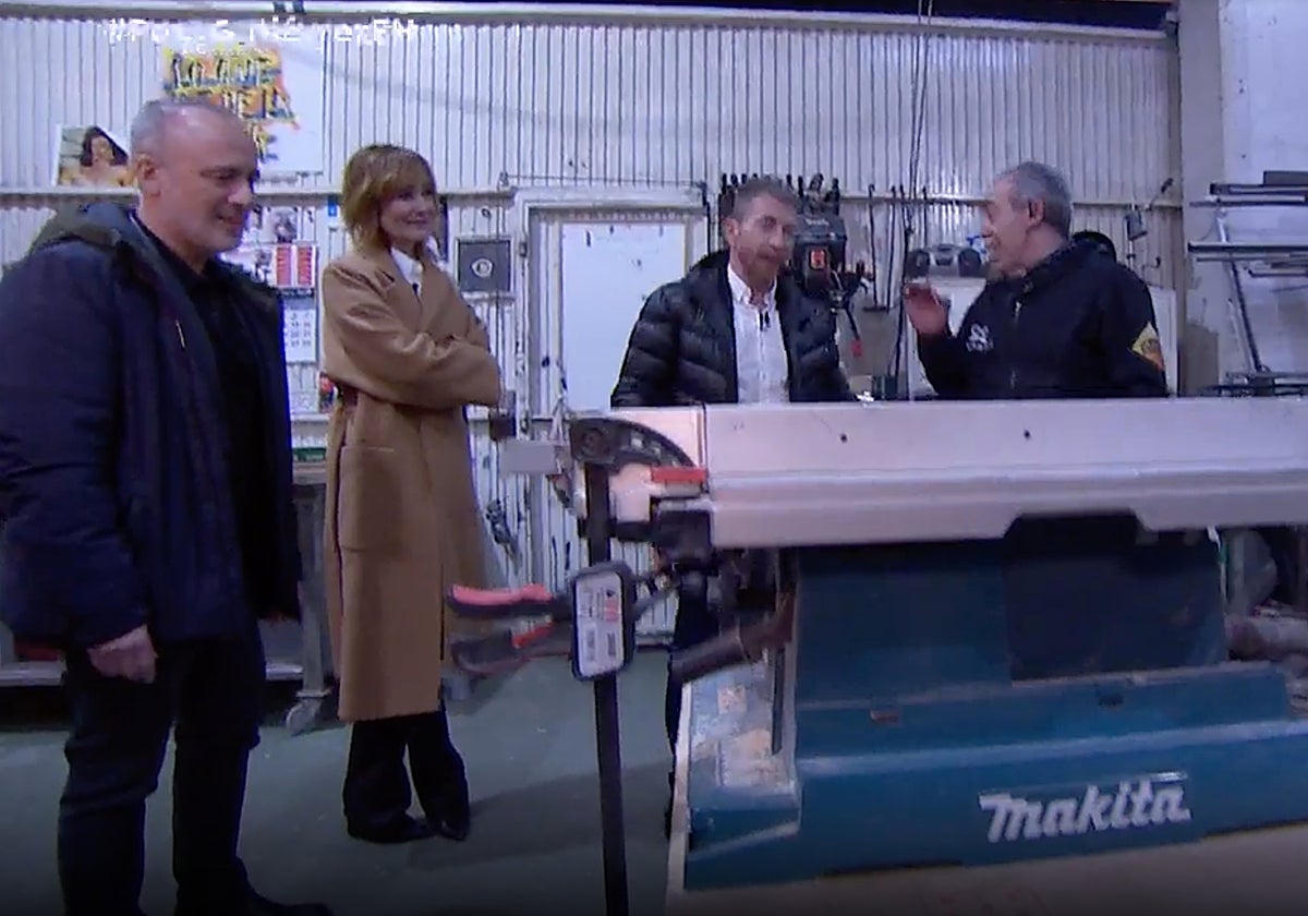 Javier Gutiérrez y Nathalie Poza en las instalaciones de 'El Hormiguero'