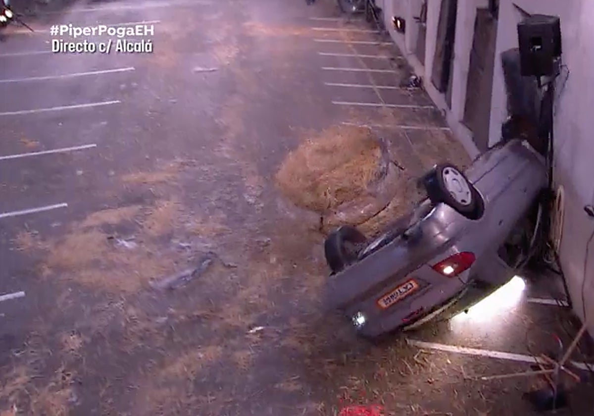 Imagen de cómo quedó el coche tras el accidente sufrido durante la sección de ciencia de 'El Hormiguero'.