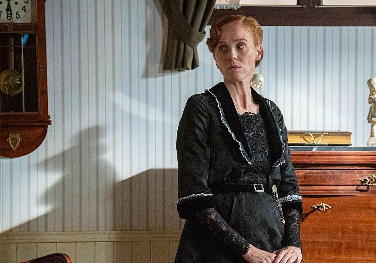 María Castro interpreta (de momento) a Doña Pía en 'La Promesa'