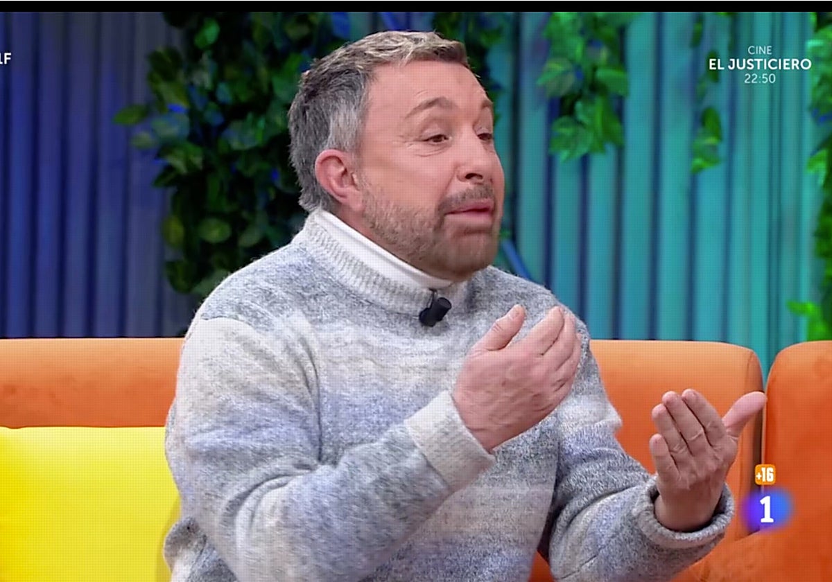 José Antonio Parada le ha dado un toque de atención a una colaboradora de 'TardeAR'.