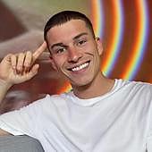 Quién es Raoul Vázquez: su hermano futbolista y un exnovio ganador de 'Tu cara me suena'