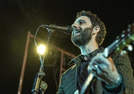 Dani Rovira regresa al País Vasco sin ocho apellidos pero cantando en 'El bus de la vida'