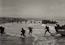 Día D: Canal Historia convierte el sofá de tu casa en una lancha de desembarco