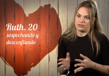 Una soltera de 'First Dates' pilla a su cita en un renuncio y destapa su engaño: «Huele un poco a mentira»