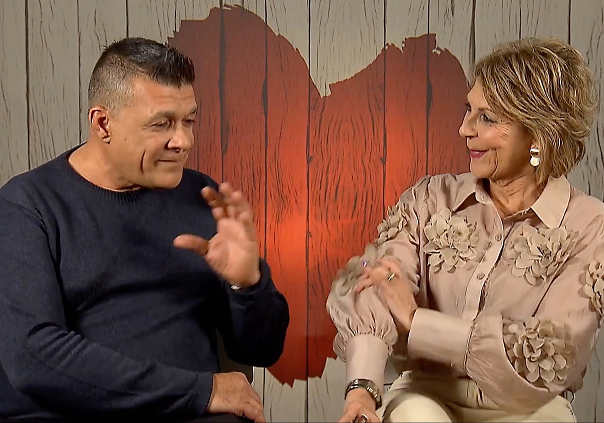 Charo y Koko al final de su cita en 'First Dates'