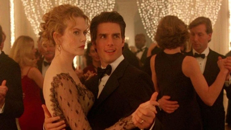 Cienciología, sexo y un divorcio: 25 años de 'Eyes Wide Shut', el rodaje maldito con el que Stanley Kubrick se despidió para siempre