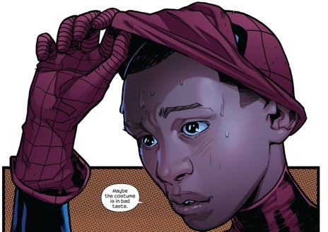 Imagen secundaria 1 - Spiderman nació en 1962 a manos del tándem Stan Lee-Steve Ditko y renació en 2011 como Miles Morales, 'sustituto' de Peter Parker en uno de los universos del 'spiderverso'