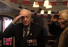 Así es 'La gran escapada', la última película de Michael Caine como actor que se estrena España