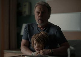 El gran salto de Billy Crystal a la locura de los psiquiátricos