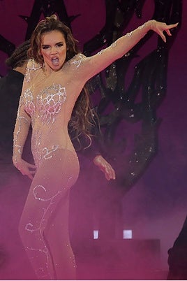 La cantante durante su actuación