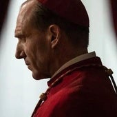 Los aciertos y el grave error histórico de 'Cónclave', la película sobre la elección de un nuevo Papa en el Vaticano