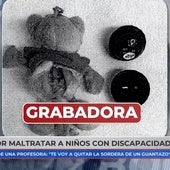 Un oso de peluche destapa el maltrato de unas educadoras a niños con Síndrome de Down