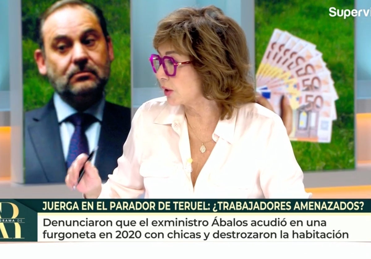 Ana Rosa Quintana ha sacado pecho por 'El programa de Ana Rosa' ante una colaboradora.