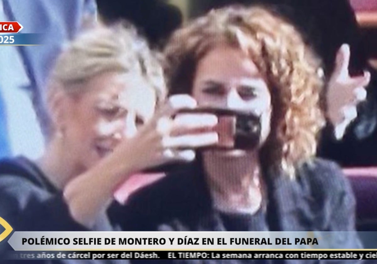 'La mirada crítica' es uno de los programas que ha criticado el polémico 'selfie' de María Jesús Montero y Yolanda Díaz.