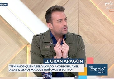 Miquel Valls solo necesita una palabra para sentenciar lo vivido en los trenes durante el apagón: «Vergonzoso»