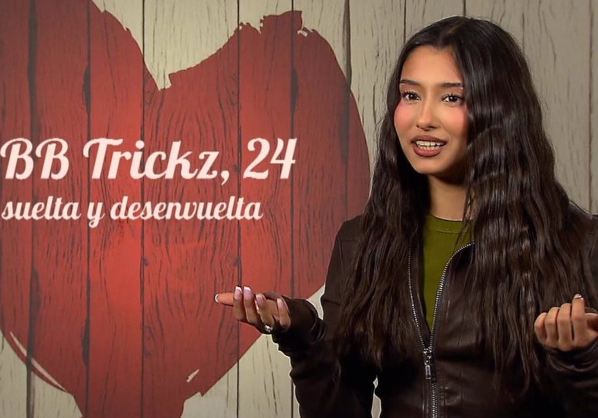 La rapera BB Trickz, una sorpresa en 'First Dates'