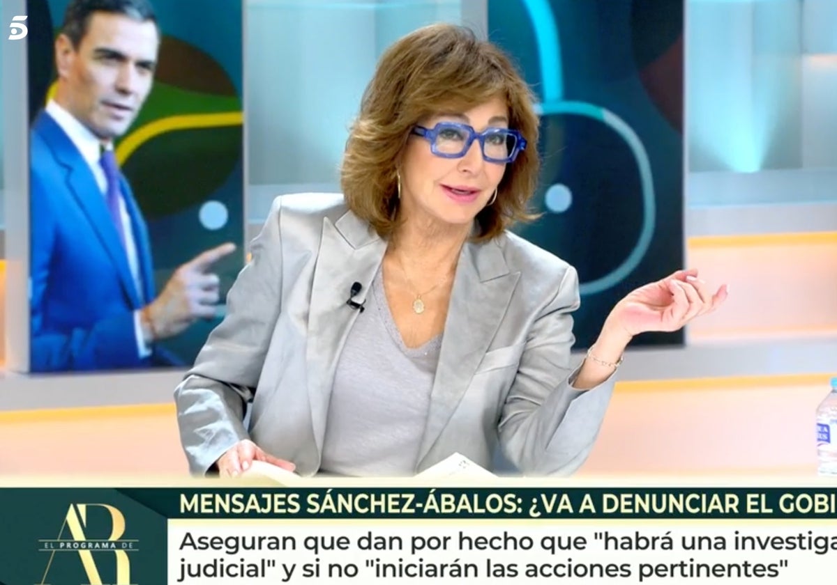 Ana Rosa Quintana ha vuelto a atacar a Pedro Sánchez desde 'El programa de Ana Rosa' por la filtración de los mensajes de WhatsApp.