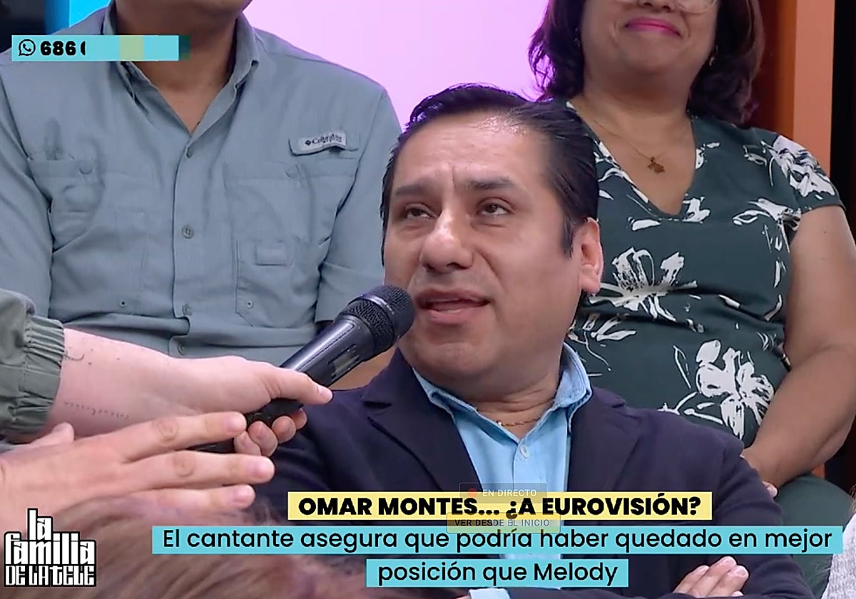 Javier de Hoyos descubre a una persona del público dormido en pleno directo: «¿Qué colaborador te está aburriendo?»